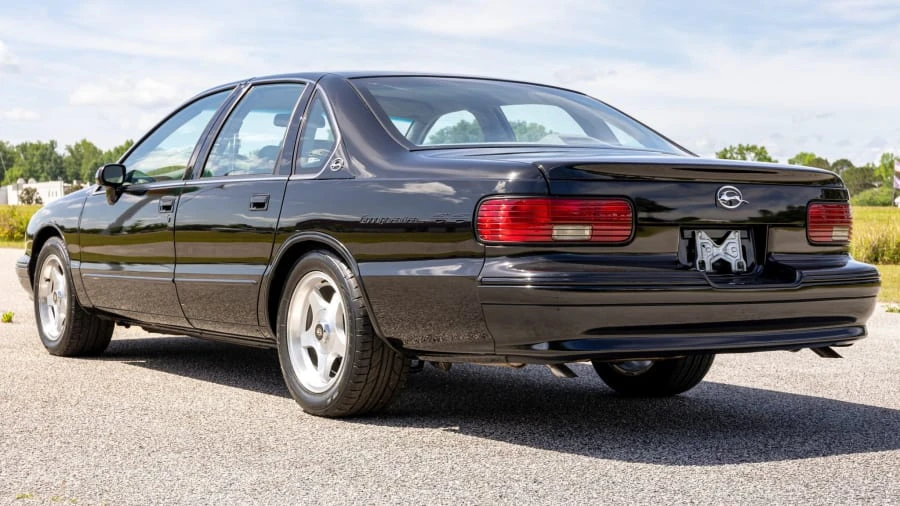 1994 Chevrolet Impala 7th Gen - Image 9 of 15