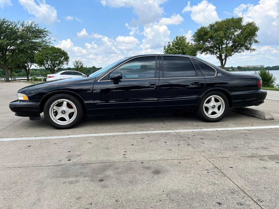 1994 Chevrolet Impala 7th Gen - Image 12 of 31