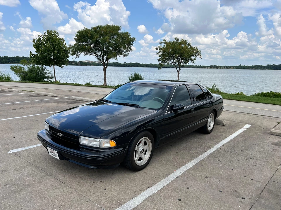 1994 Chevrolet Impala 7th Gen - Image 9 of 31