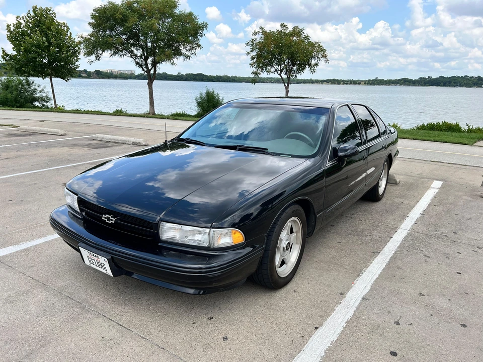 1994 Chevrolet Impala 7th Gen - Image 8 of 31