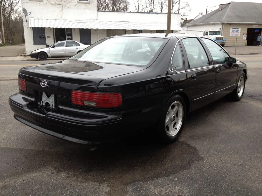 1994 Chevrolet Impala 7th Gen - Image 2 of 5