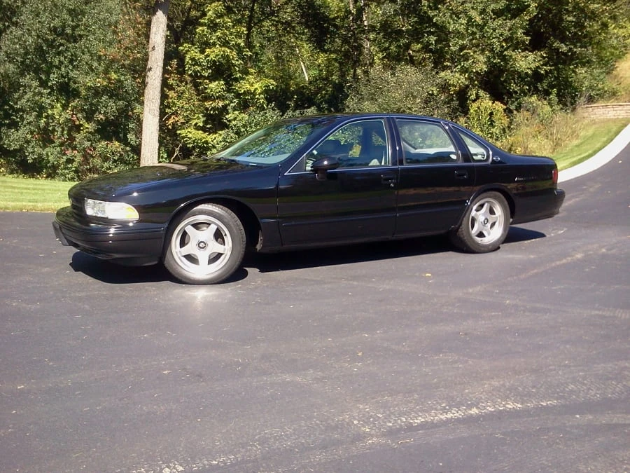 1994 Chevrolet Impala 7th Gen - Image 2 of 8