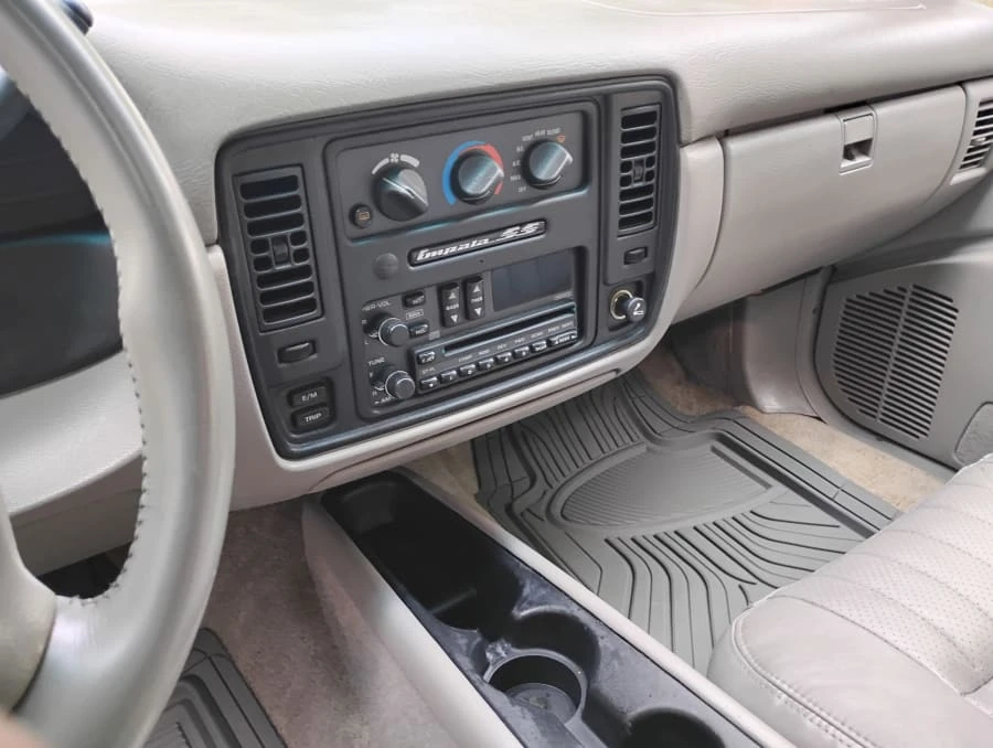 1994 Chevrolet Impala 7th Gen - Image 8 of 26