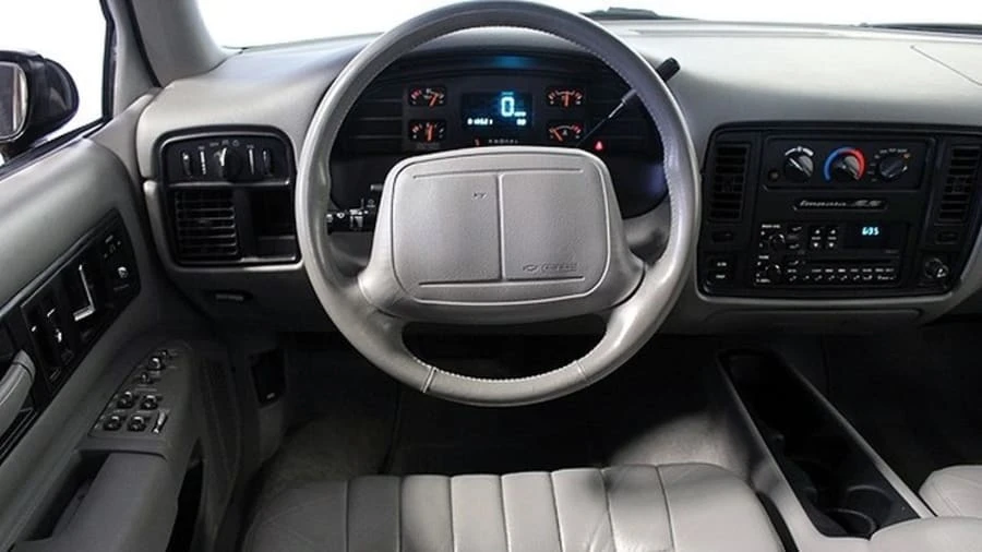 1994 Chevrolet Impala 7th Gen - Image 7 of 8