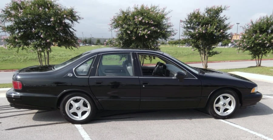 1994 Chevrolet Impala 7th Gen - Image 3 of 7