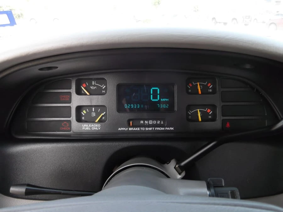 1994 Chevrolet Impala 7th Gen - Image 4 of 7