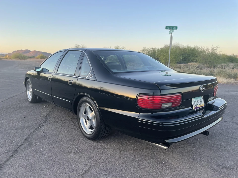 1994 Chevrolet Impala 7th Gen - Image 16 of 31