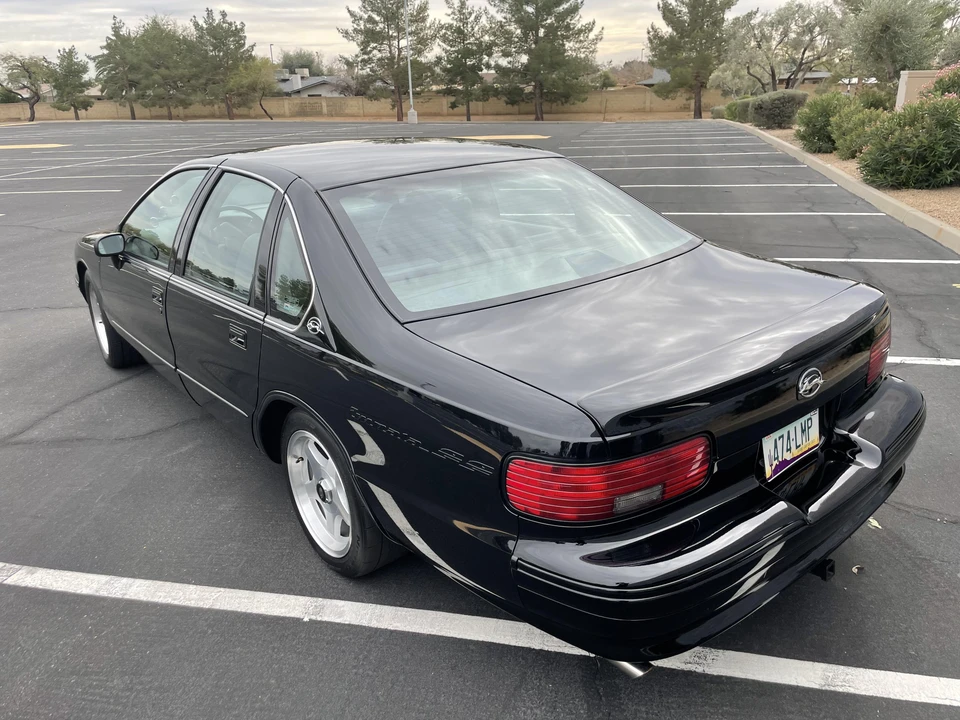1994 Chevrolet Impala 7th Gen - Image 17 of 31