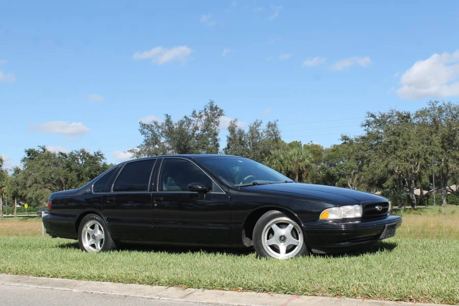 1994 Chevrolet Impala 7th Gen - Image 2 of 5