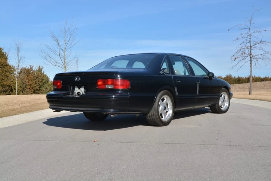 1994 Chevrolet Impala 7th Gen - Image 3 of 12