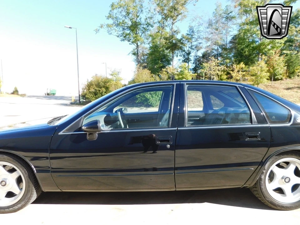 1994 Chevrolet Impala 7th Gen - Image 8 of 12