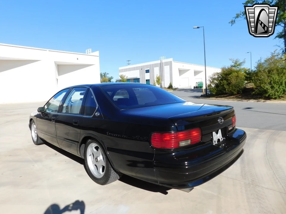1994 Chevrolet Impala 7th Gen - Image 10 of 12