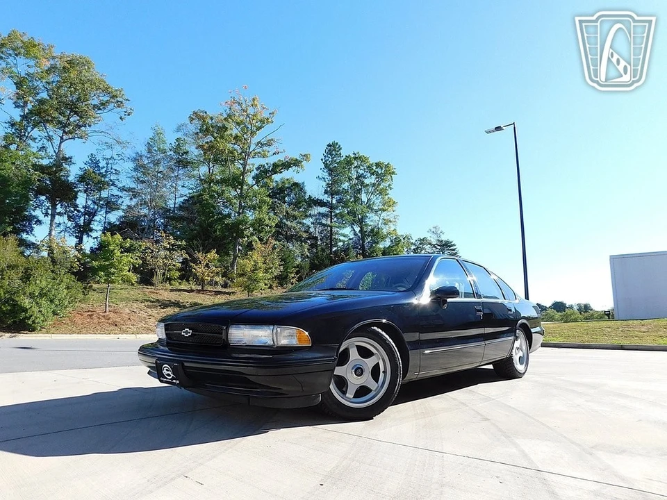 1994 Chevrolet Impala 7th Gen - Image 3 of 12