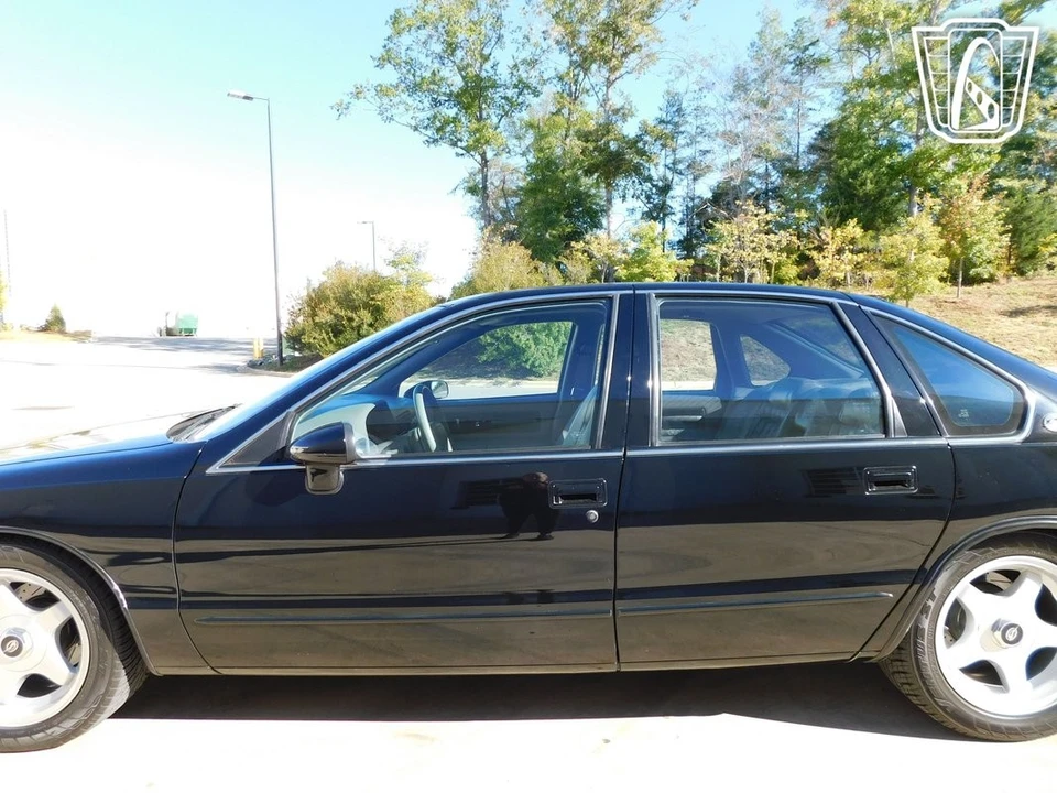 1994 Chevrolet Impala 7th Gen - Image 15 of 21