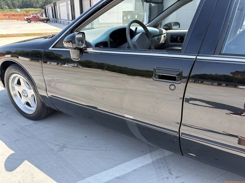 1994 Chevrolet Impala 7th Gen - Image 11 of 12