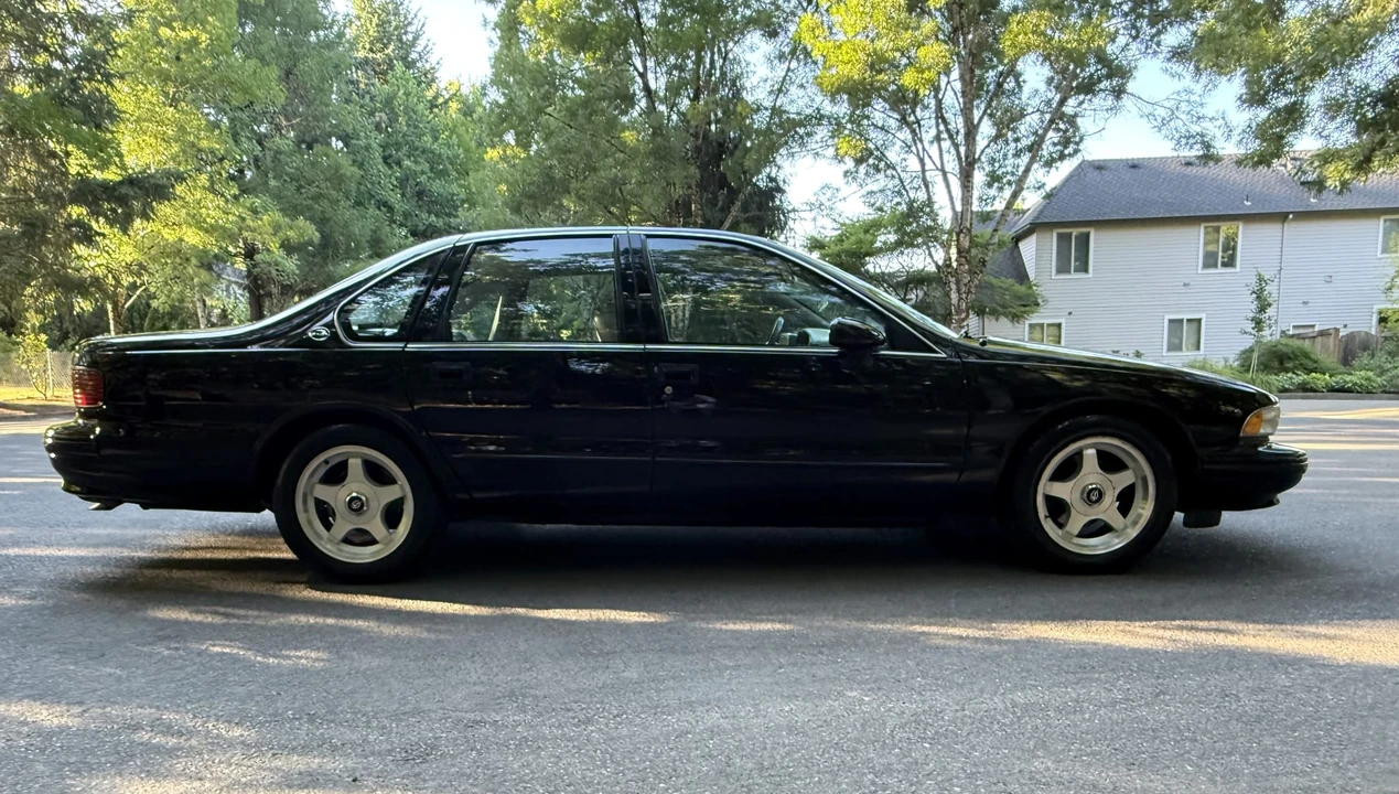 1994 Chevrolet Impala 7th Gen - Image 13 of 31