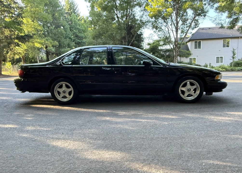 1994 Chevrolet Impala 7th Gen - Image 12 of 31