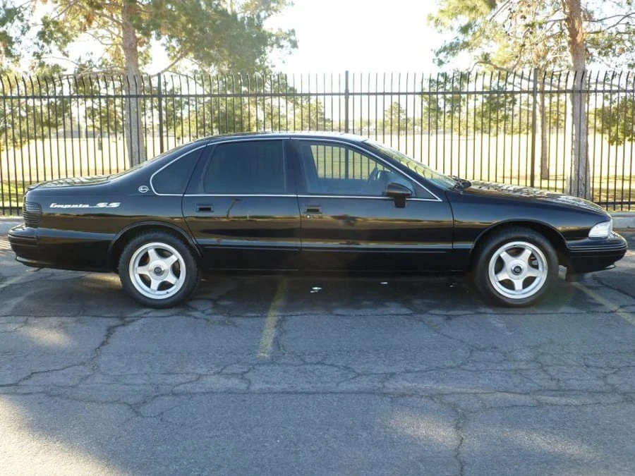 1994 Chevrolet Impala 7th Gen - Image 2 of 8