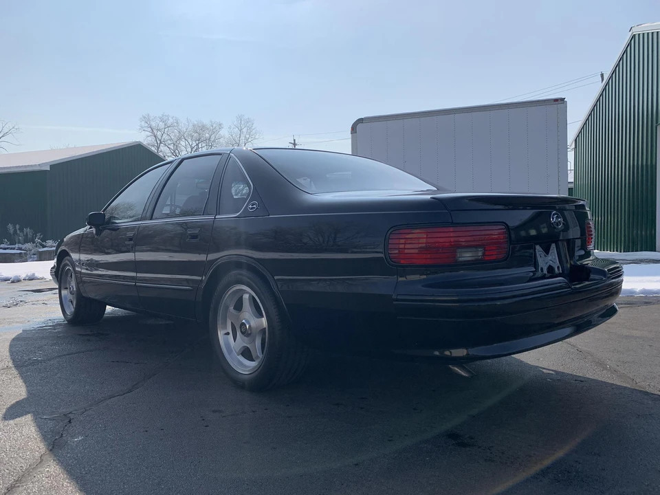 1994 Chevrolet Impala 7th Gen - Image 12 of 31