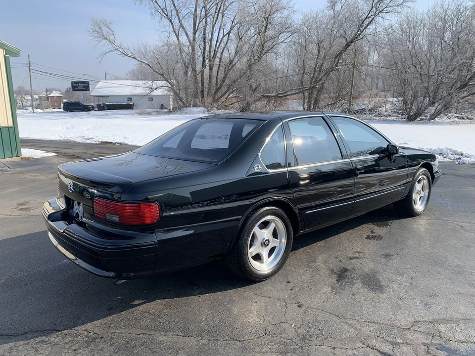 1994 Chevrolet Impala 7th Gen - Image 16 of 31