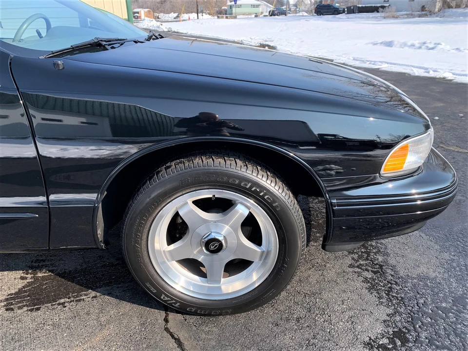 1994 Chevrolet Impala 7th Gen - Image 30 of 31