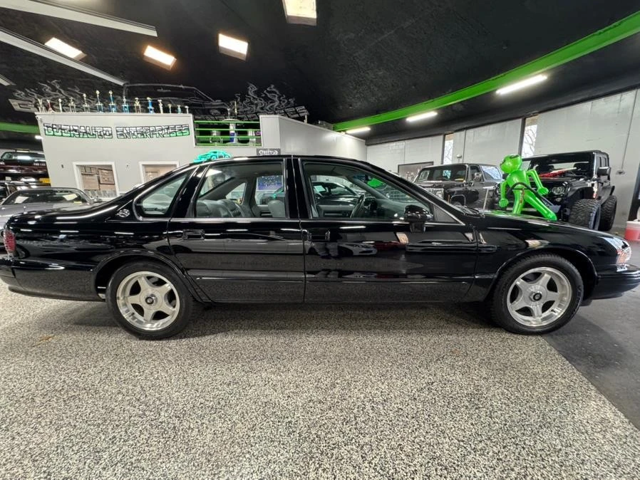 1994 Chevrolet Impala 7th Gen - Image 2 of 21