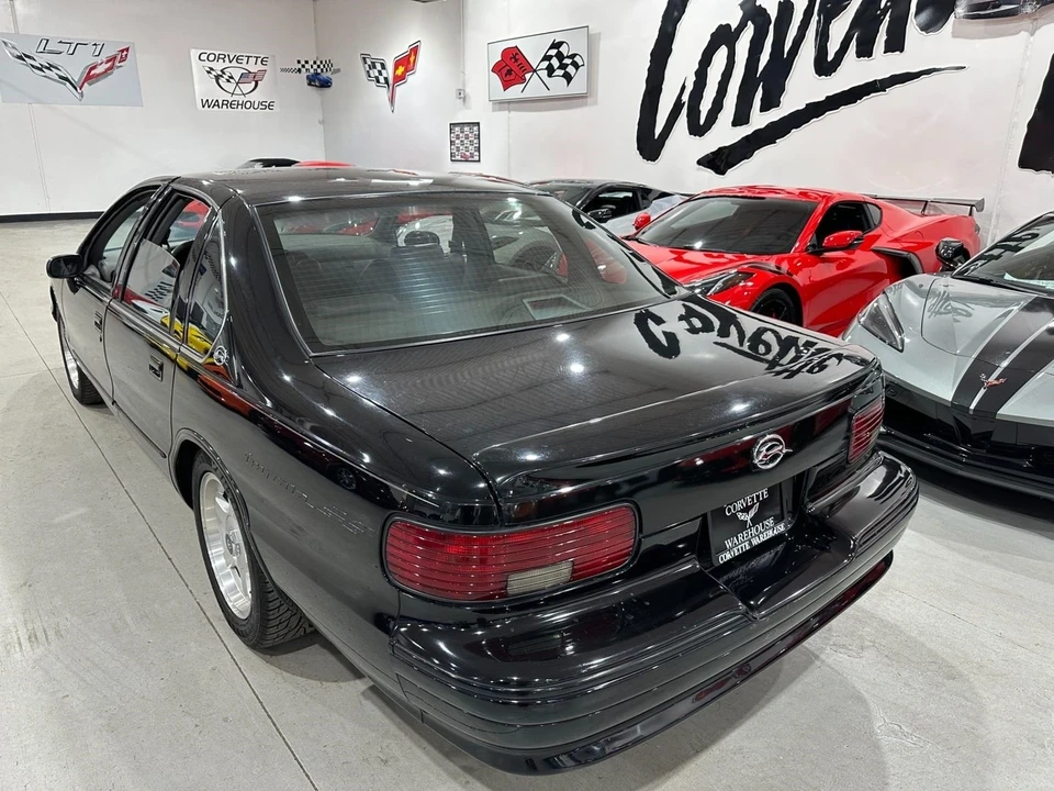 1994 Chevrolet Impala 7th Gen - Image 4 of 11