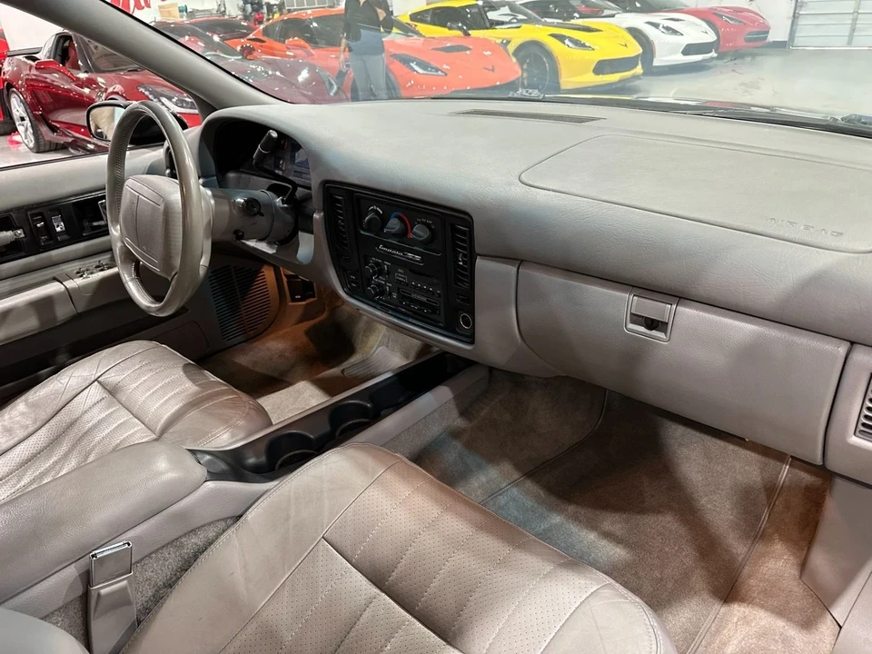 1994 Chevrolet Impala 7th Gen - Image 9 of 10