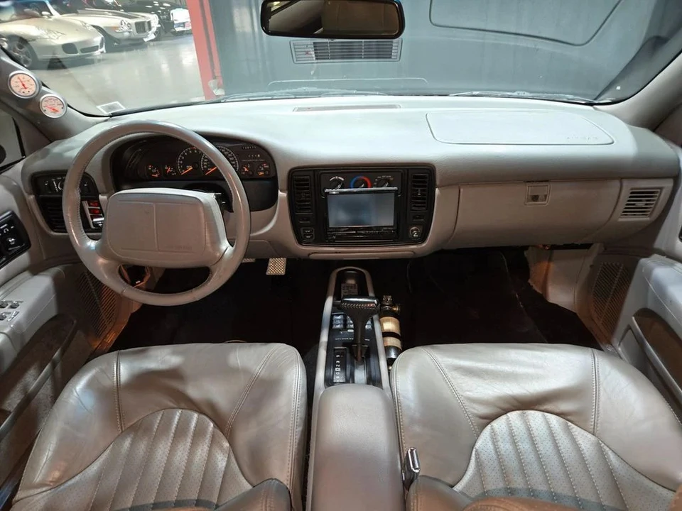 1994 Chevrolet Impala 7th Gen - Image 9 of 12