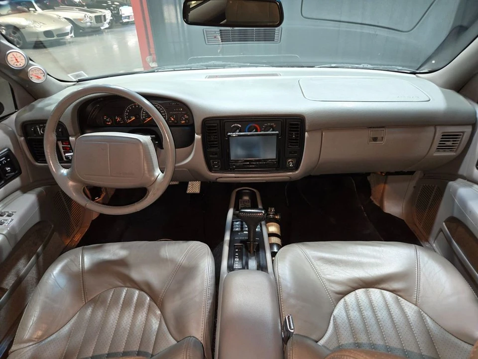 1994 Chevrolet Impala 7th Gen - Image 9 of 12