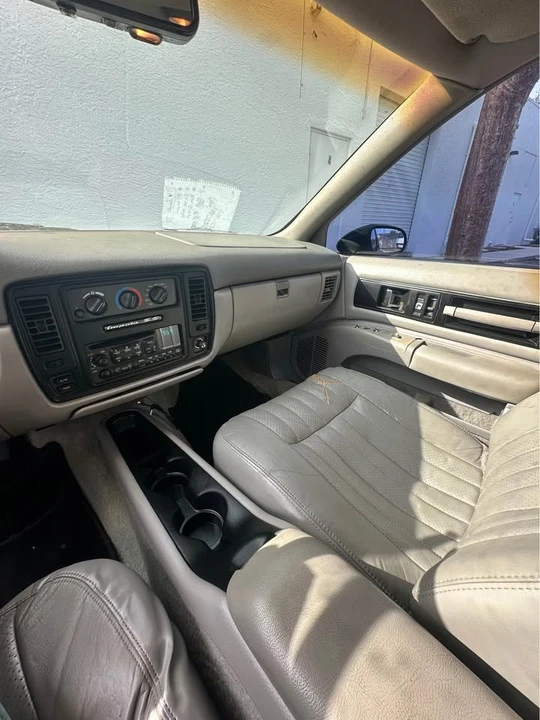 1994 Chevrolet Impala 7th Gen - Image 9 of 10