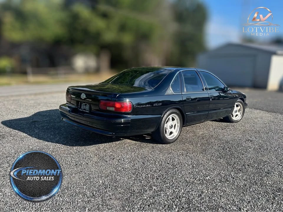 1994 Chevrolet Impala 7th Gen - Image 4 of 18