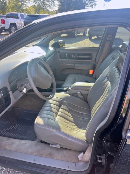 1994 Chevrolet Impala 7th Gen - Image 10 of 18