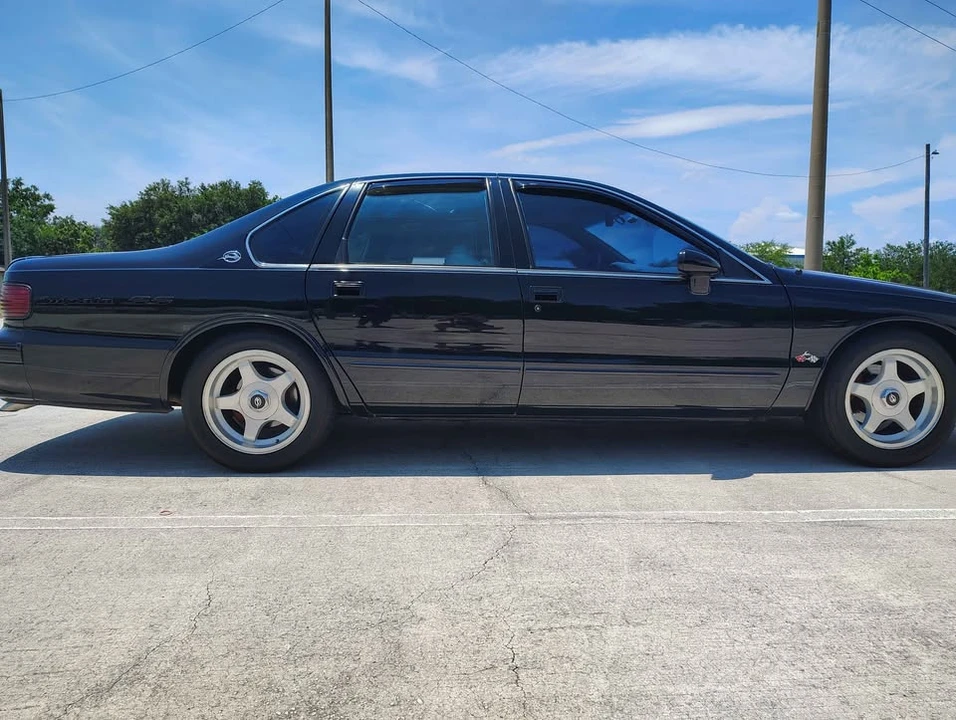 1994 Chevrolet Impala 7th Gen - Image 3 of 10