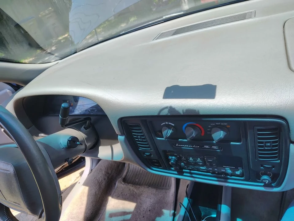 1994 Chevrolet Impala 7th Gen - Image 8 of 10