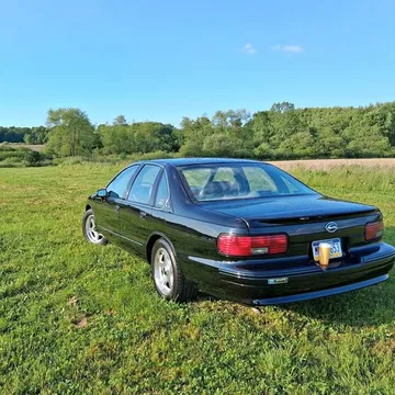 1994 Chevrolet Impala SS Sedan 4D