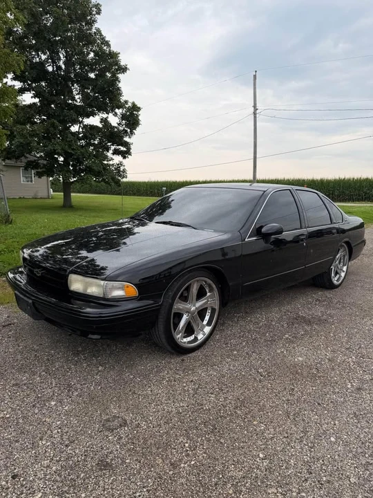 1994 Chevrolet Impala 7th Gen - Image 2 of 15