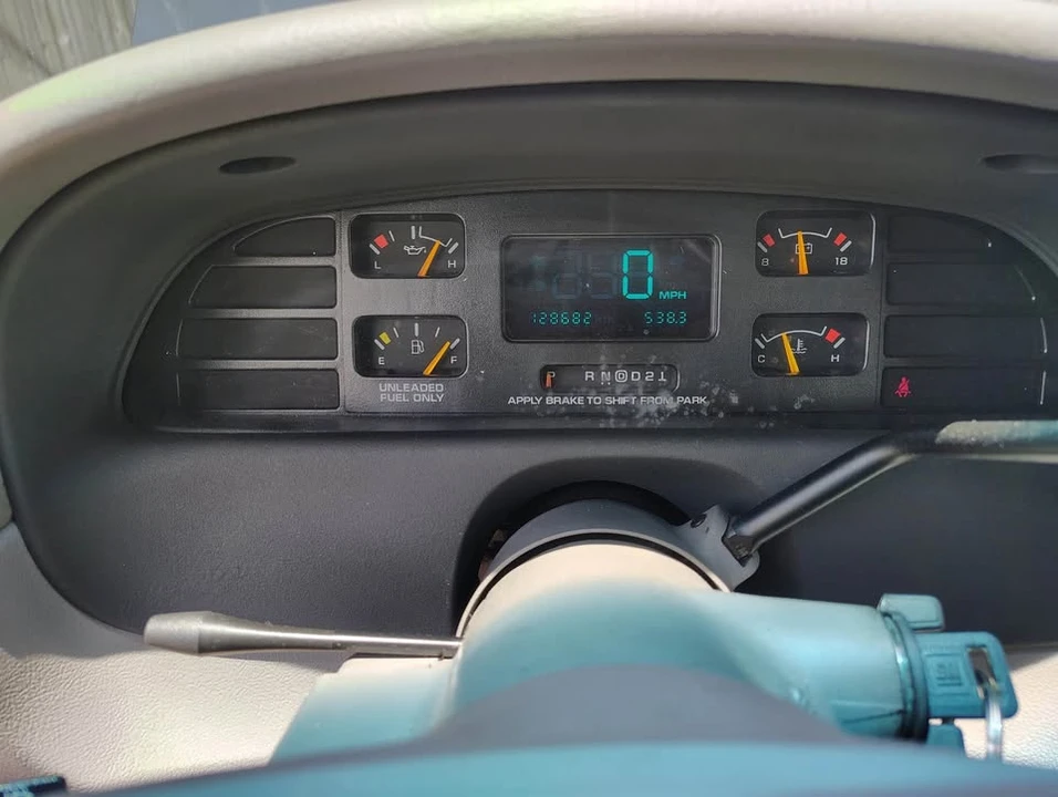 1994 Chevrolet Impala 7th Gen - Image 5 of 6