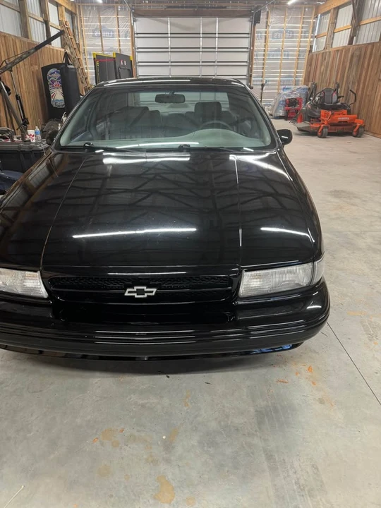 1994 Chevrolet Impala 7th Gen - Image 10 of 11