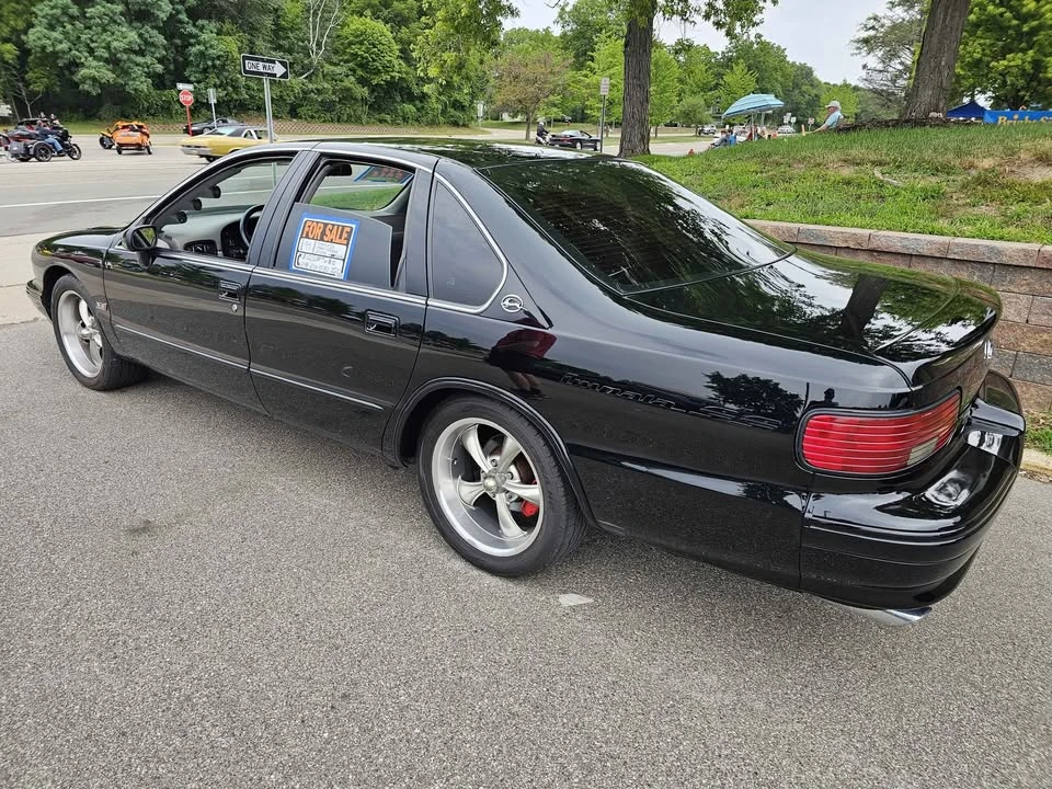 1994 Chevrolet Impala 7th Gen - Image 2 of 17