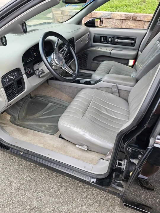 1994 Chevrolet Impala 7th Gen - Image 12 of 17