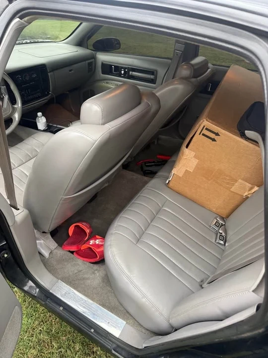 1994 Chevrolet Impala 7th Gen - Image 7 of 7