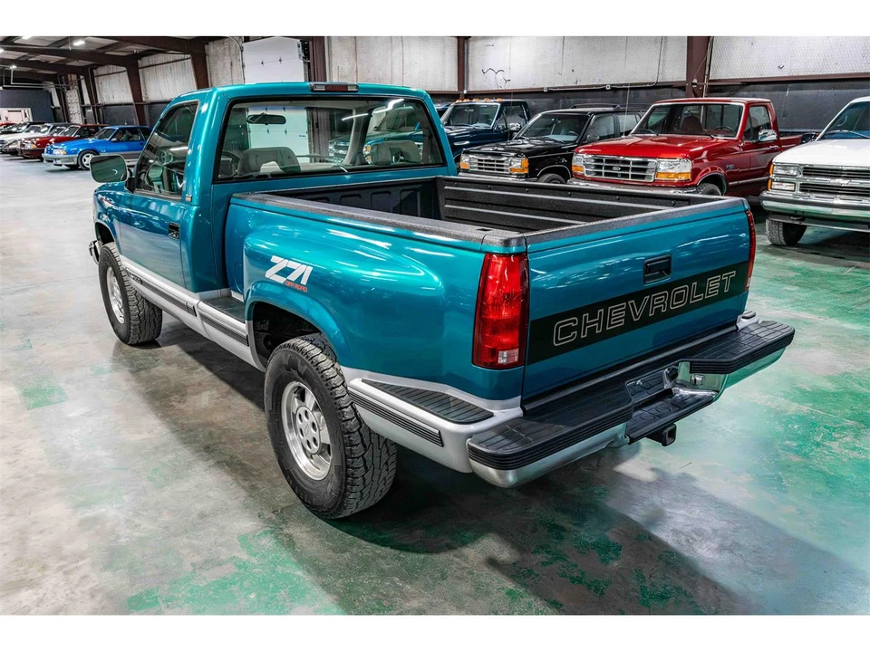 1994 Chevrolet C/K 4th Gen - Image 3 of 21