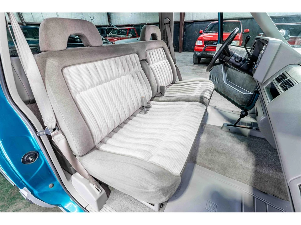 1994 Chevrolet C/K 4th Gen - Image 16 of 21