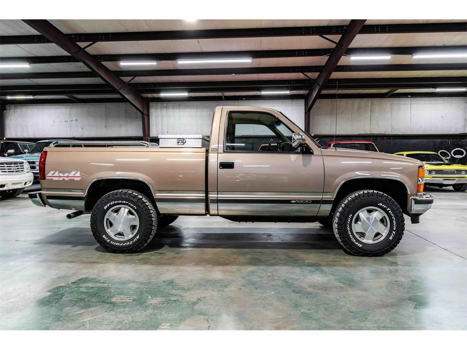 1994 Chevrolet C/K 4th Gen - Image 6 of 21