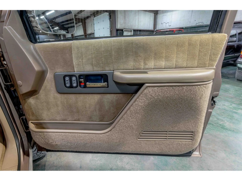1994 Chevrolet C/K 4th Gen - Image 15 of 21