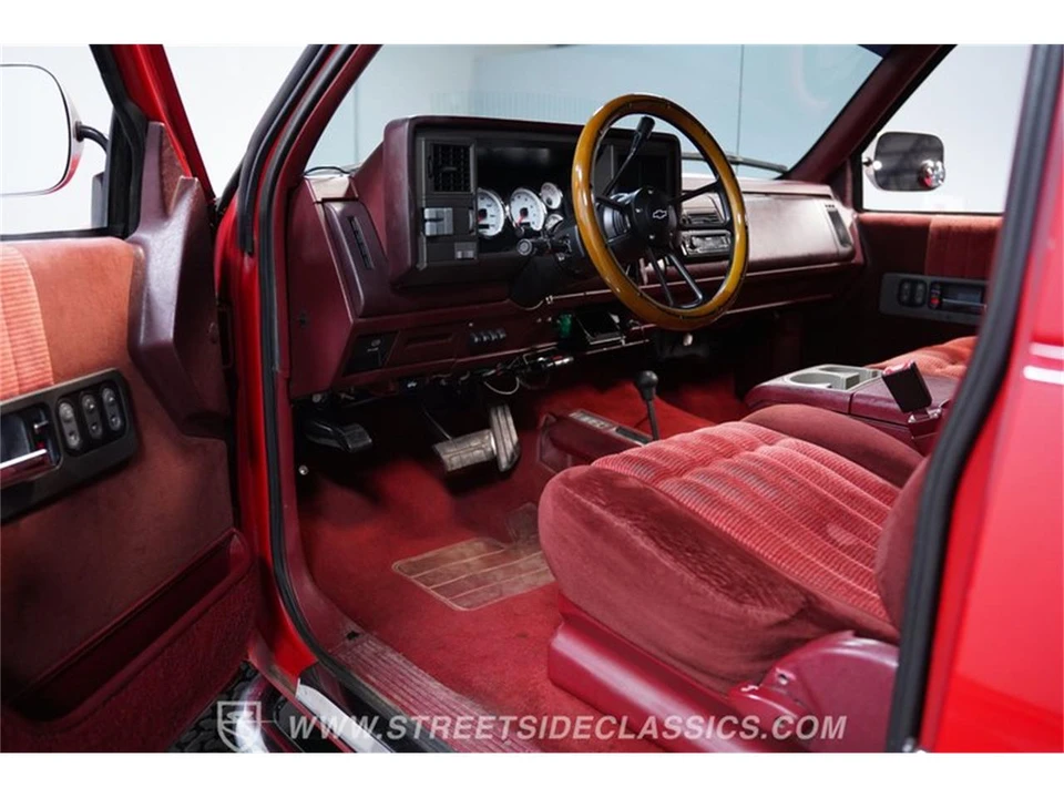1994 Chevrolet C/K 4th Gen - Image 4 of 31