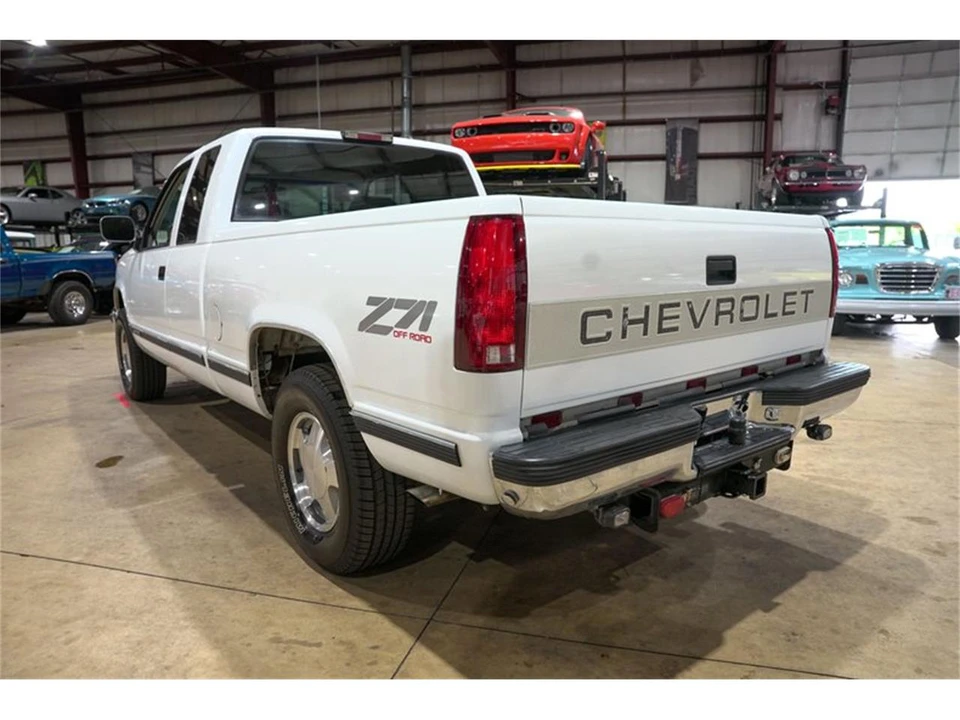 1994 Chevrolet C/K 4th Gen - Image 6 of 31