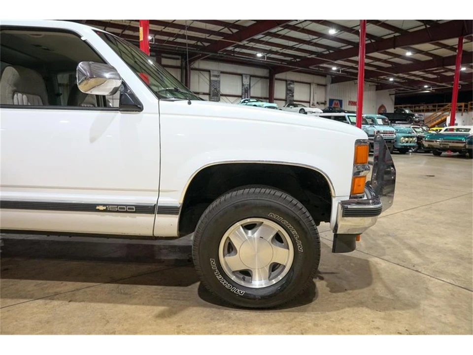 1994 Chevrolet C/K 4th Gen - Image 11 of 31