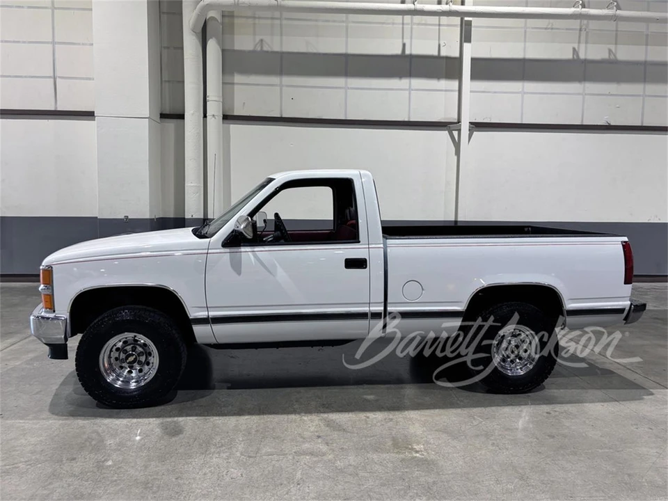 1994 Chevrolet K5 Blazer 3rd Gen - Image 2 of 4